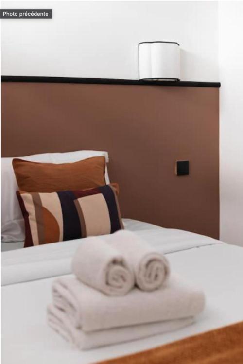 Batignolles Truffaut Charming 4p-1br *